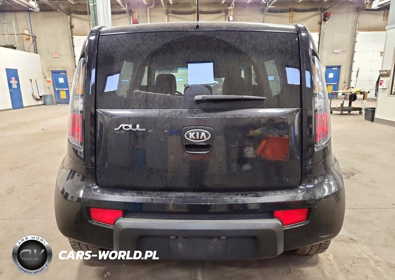 2010 Kia Soul + VIN:KNDJT2A26A7060817 - 6