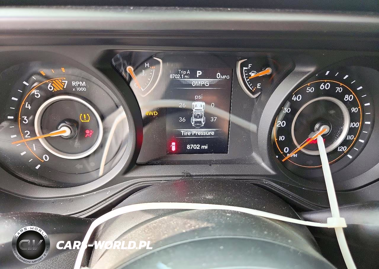 2026 Jeep Wrangler Sport VIN:1C4PJXAN1TW165653 - 9