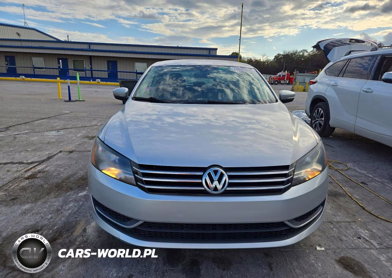 2013 Volkswagen Passat S VIN:1VWAP7A3XDC056689 - 5