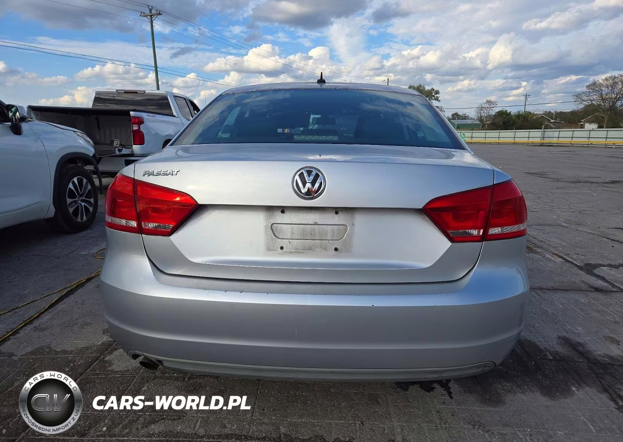 2013 Volkswagen Passat S VIN:1VWAP7A3XDC056689 - 6