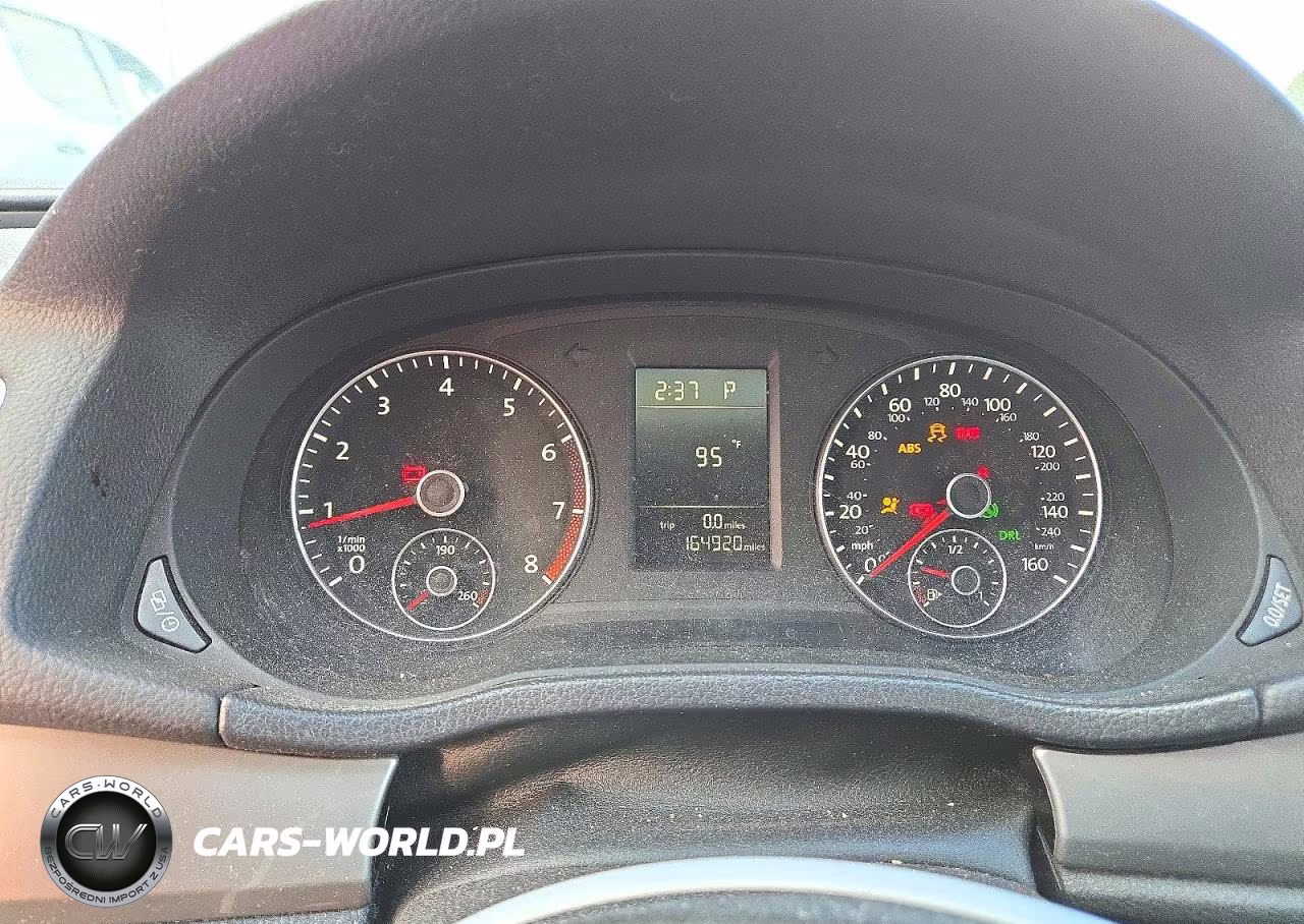2013 Volkswagen Passat S VIN:1VWAP7A3XDC056689 - 9