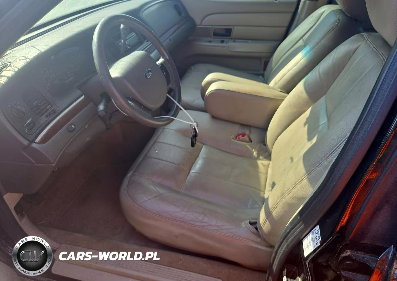 2011 Ford Crown Victoria Lx VIN:2FABP7EV3BX153726 - 7