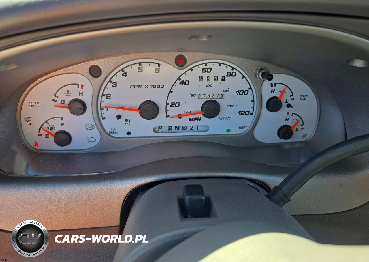 2001 Ford Explorer Sport Trac VIN:1FMZU67EX1UC43563 - 9