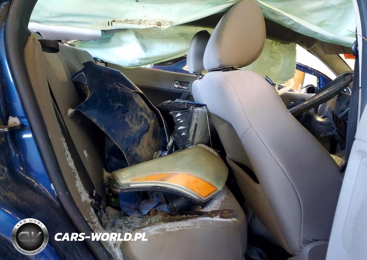 2008 Ford Focus Se VIN:1FAHP35N58W220012 - 10