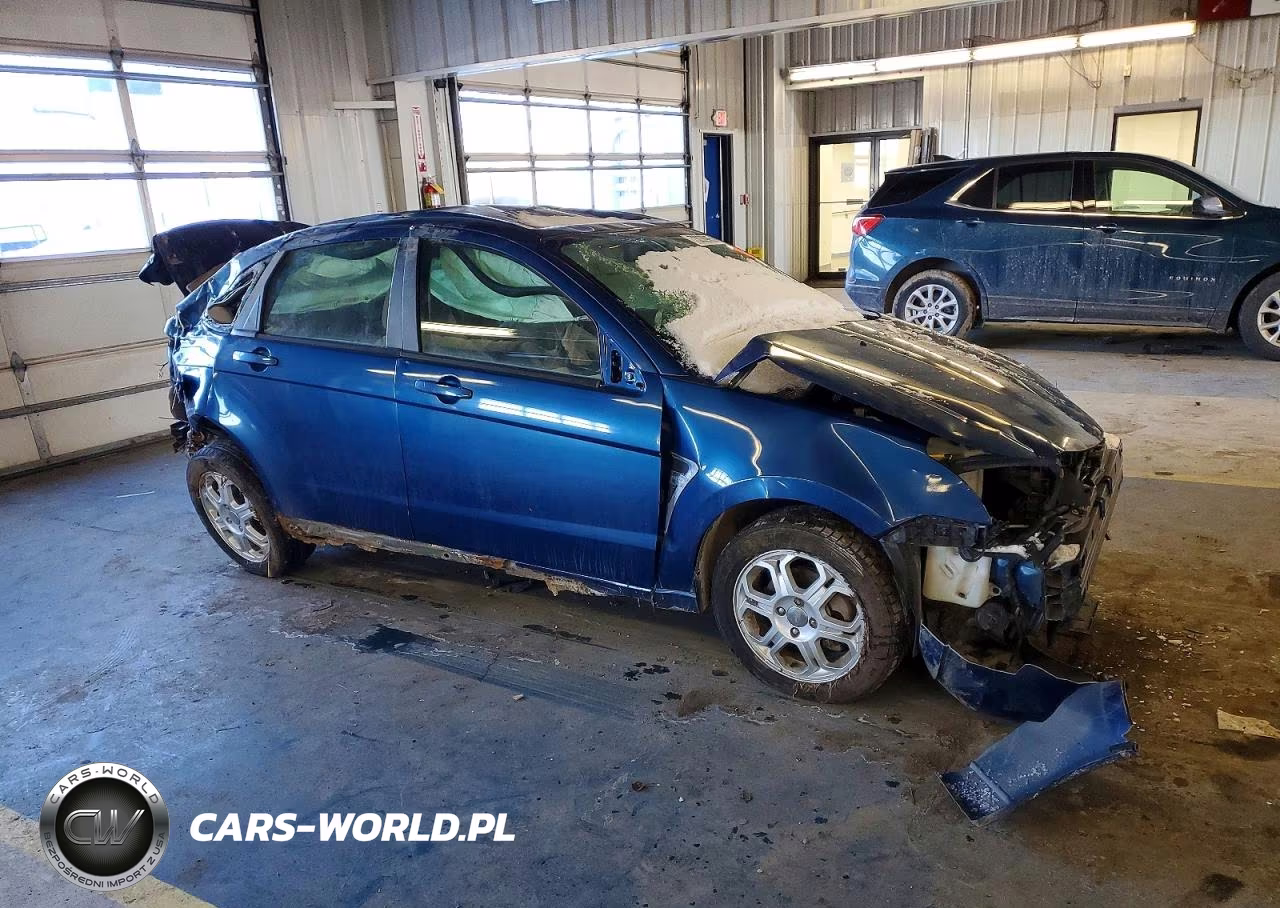 2008 Ford Focus Se VIN:1FAHP35N58W220012 - 4