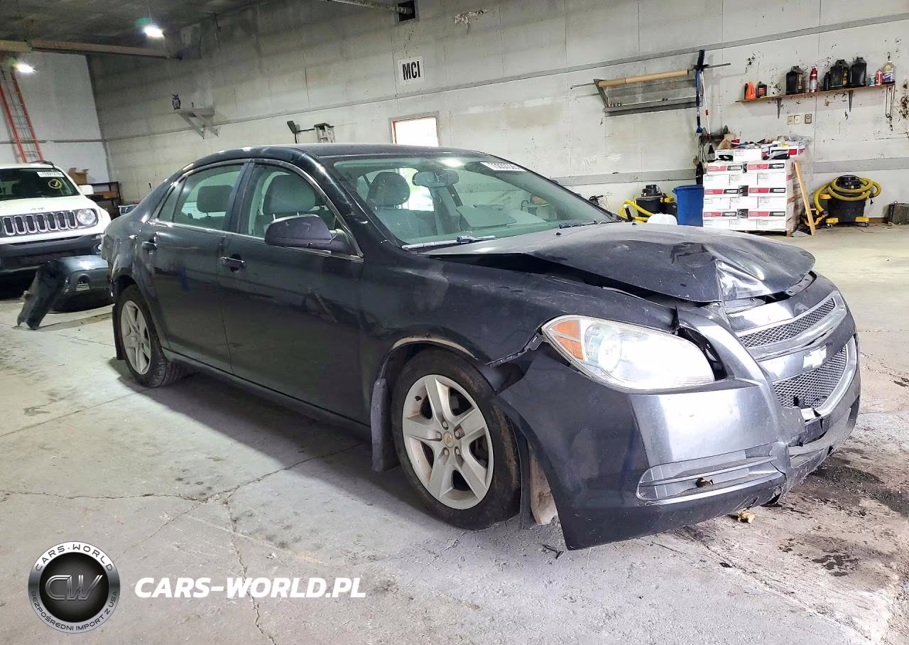 2010 Chevrolet Malibu Ls VIN:1G1ZB5EB1AF310545 - 4