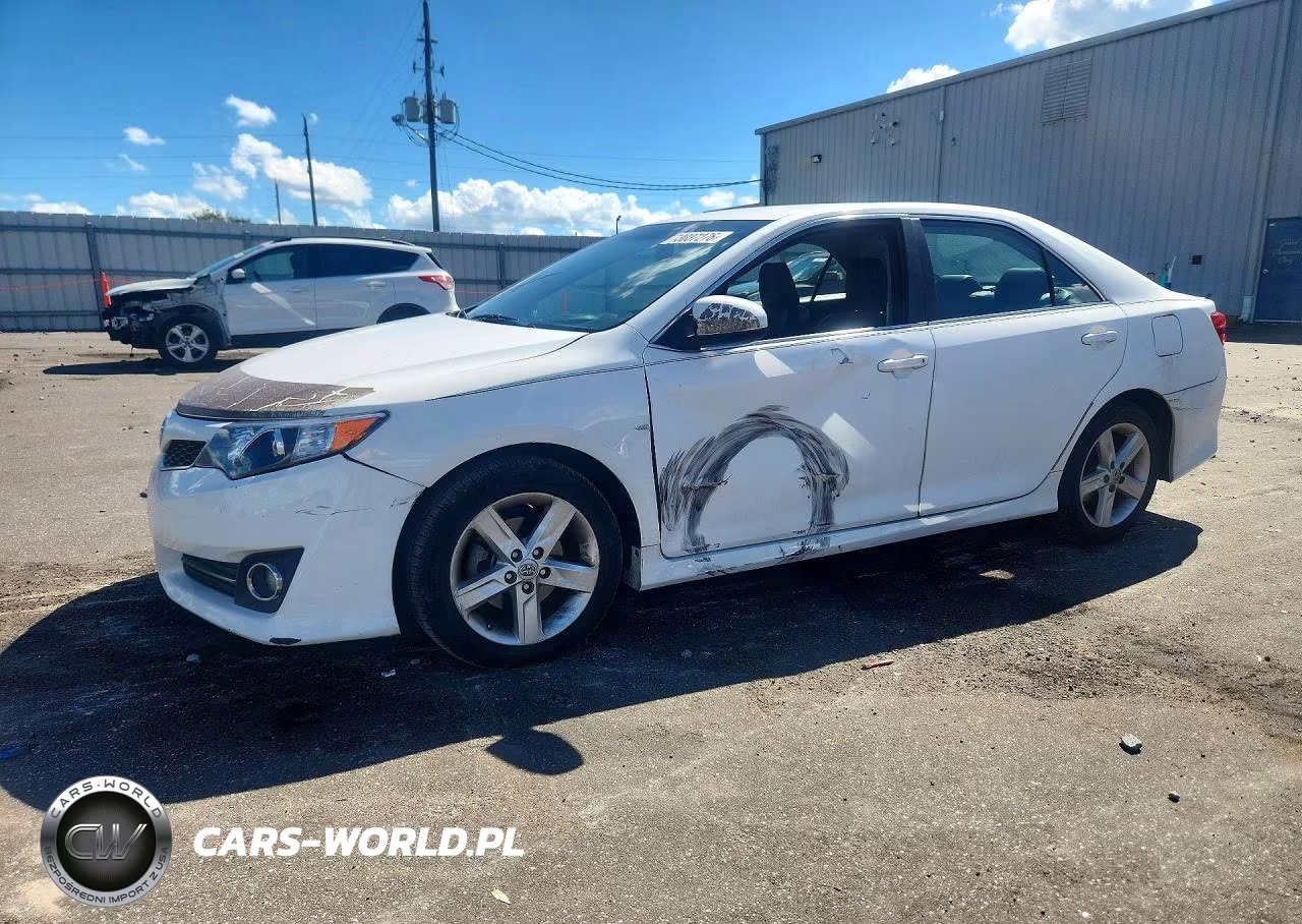 2014 Toyota Camry Se VIN:4T1BF1FK7EU799986 - 1