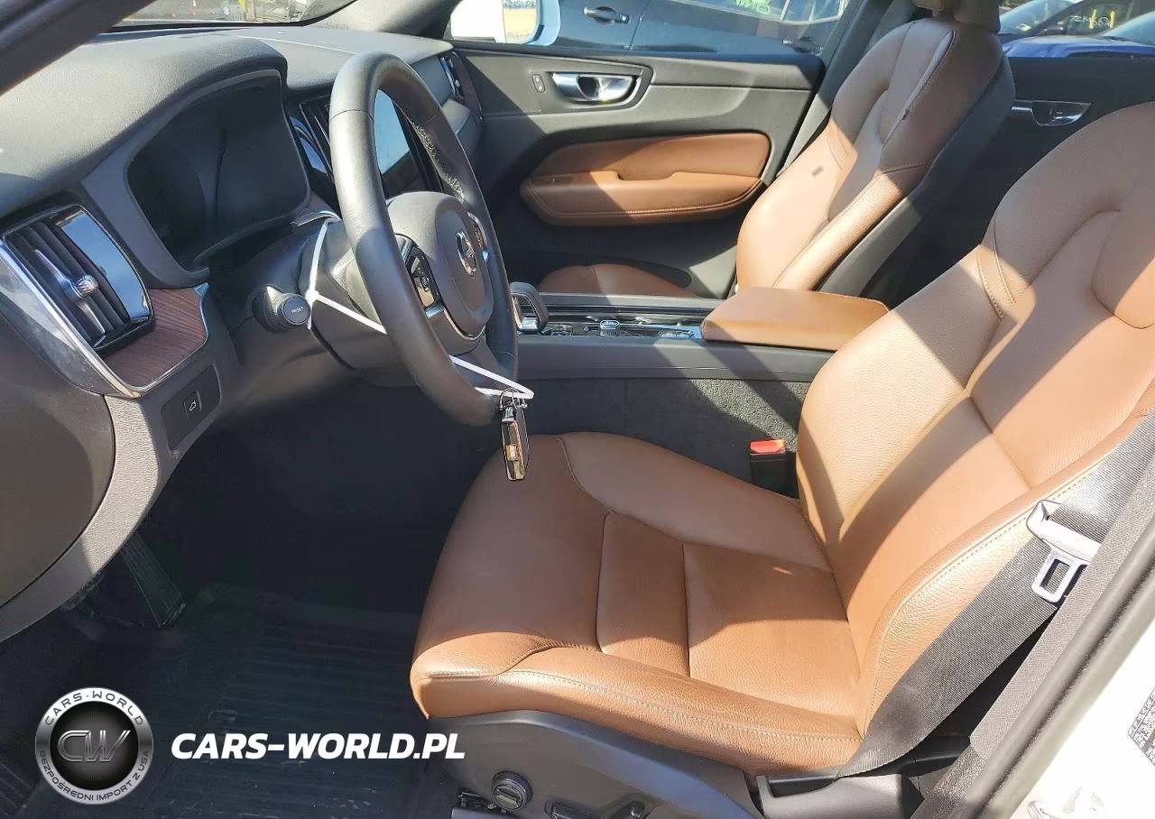 2023 Volvo Xc60 Plus VIN:YV4L12RN2P1244447 - 7