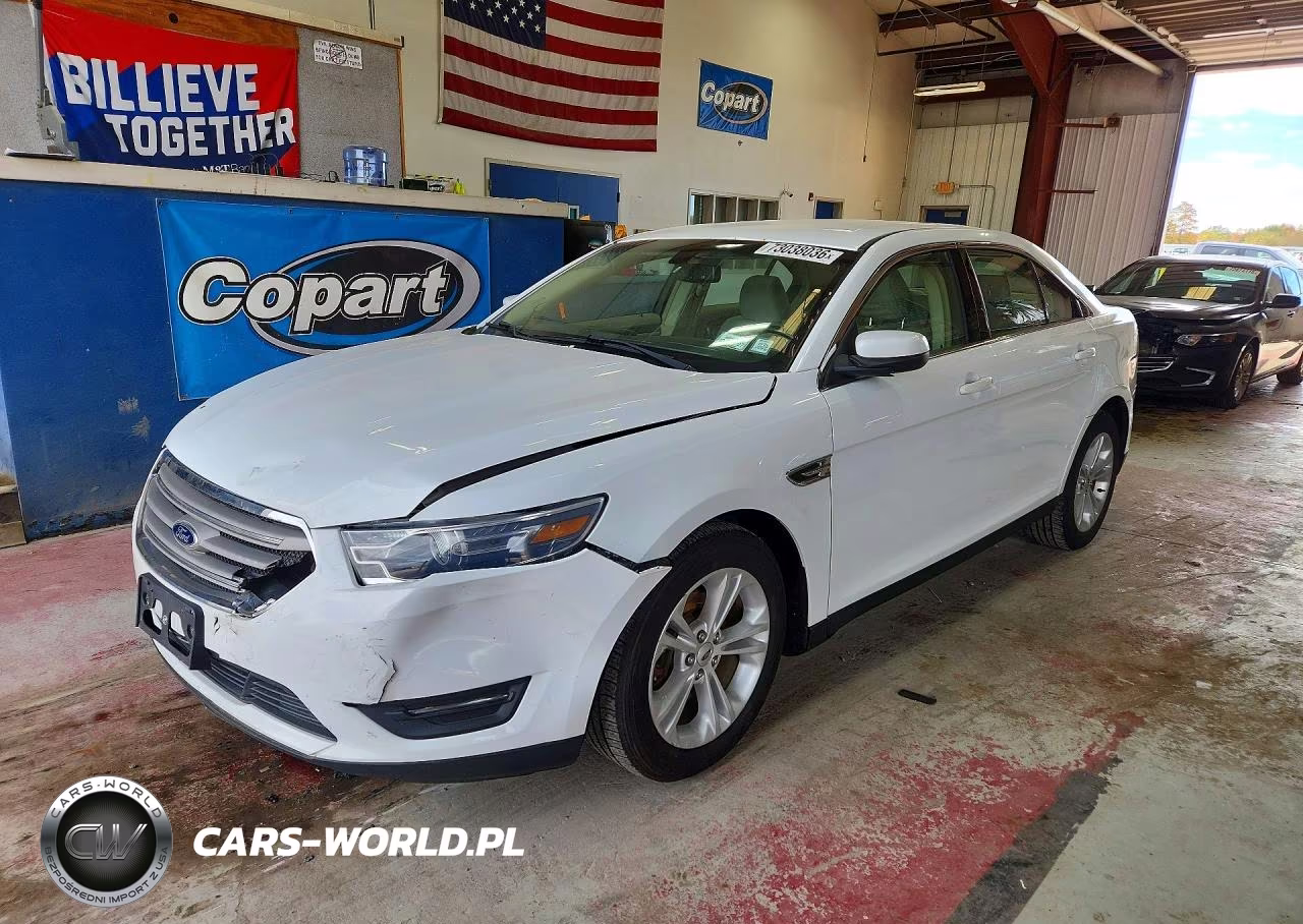 2015 Ford Taurus Sel