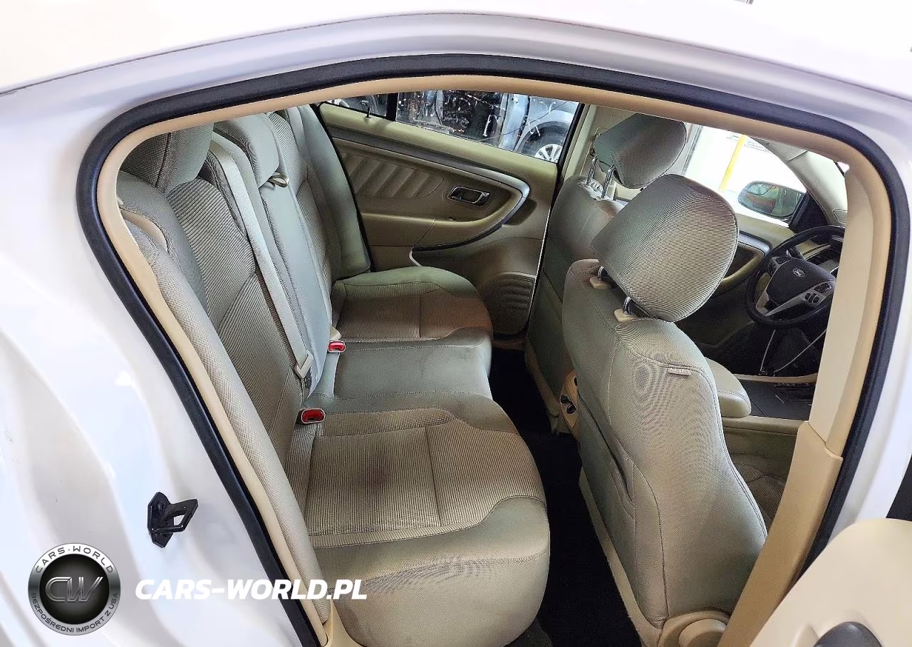2015 Ford Taurus Sel VIN:1FAHP2E85FG164620 - 10