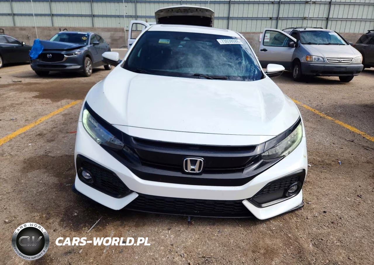 2019 Honda Civic Sport Touring VIN:SHHFK7H98KU221624 - 5