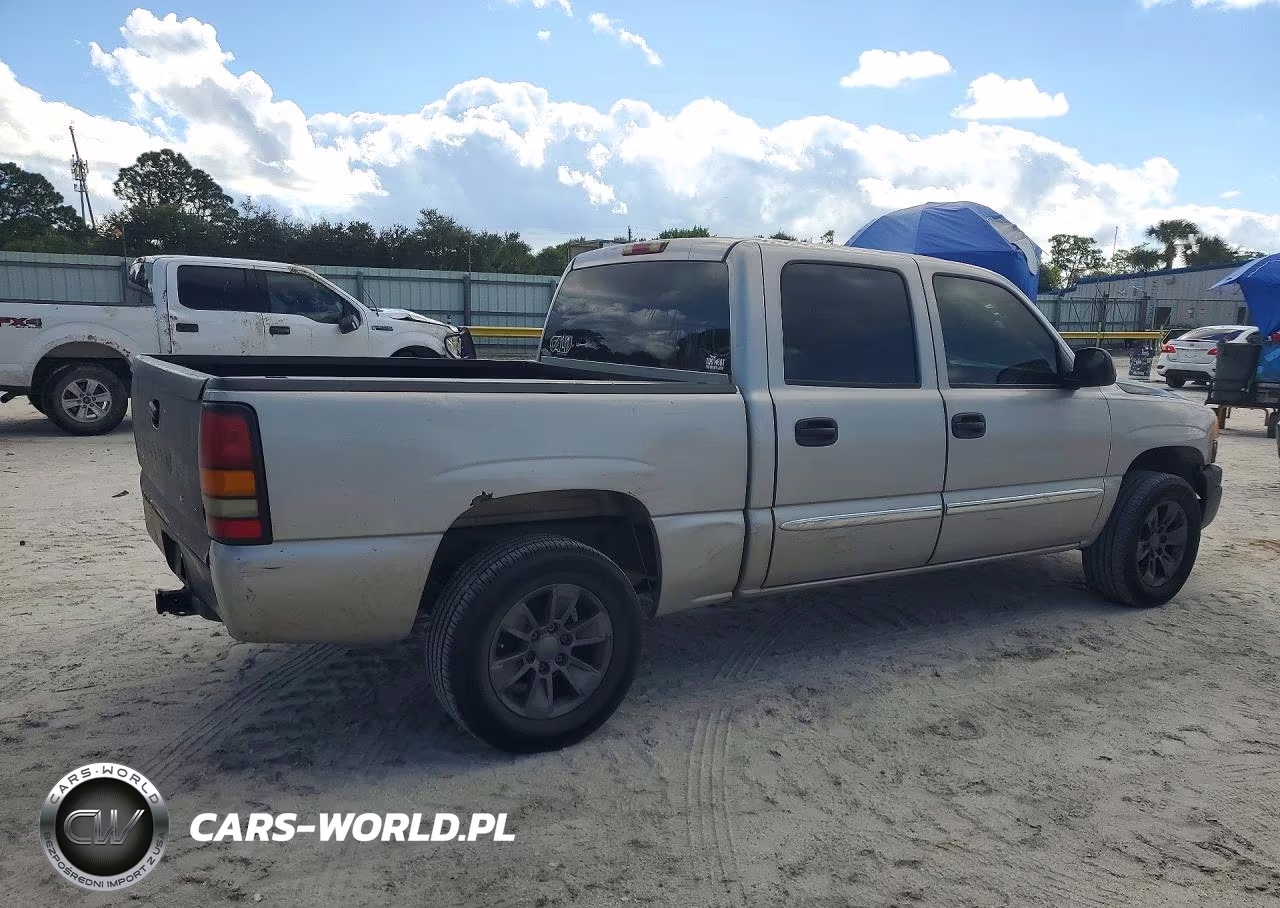 2006 GMC New Sierra C1500 VIN:2GTEC13V761331990 - 3