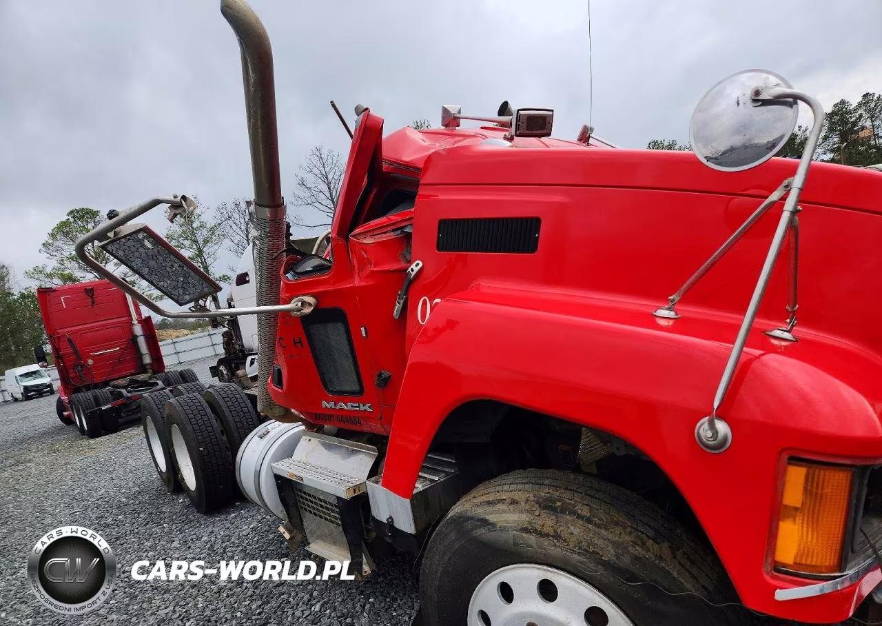 2018 Mack 600 Chu600 VIN:1M1AN07Y7JM028406 - 10