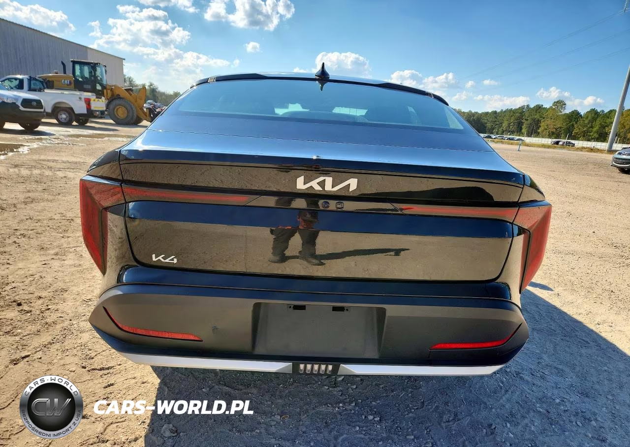 2025 Kia K4 Lxs VIN:3KPFT4DEXSE135897 - 6