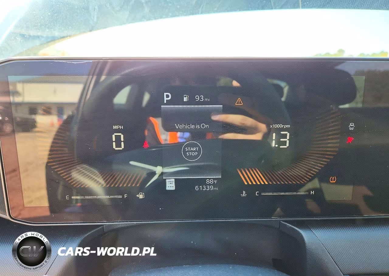 2025 Kia K4 Lxs VIN:3KPFT4DEXSE135897 - 9