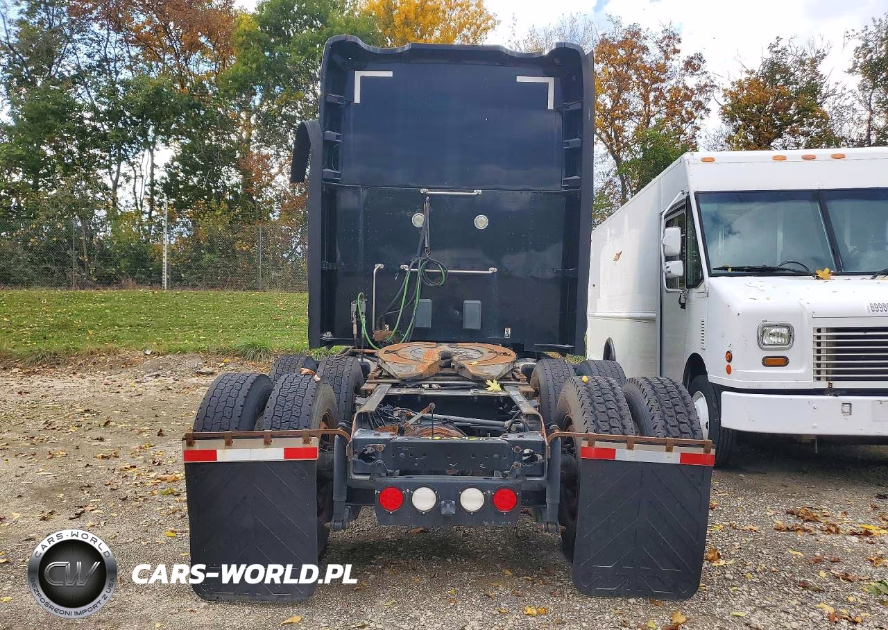 2016 Kenworth T680 Semi Truck VIN:1XKYD49X5GJ463937 - 6