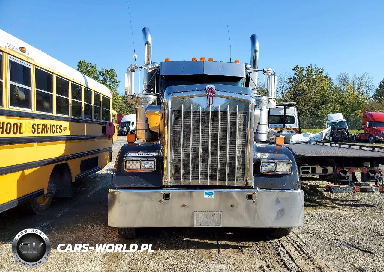 2012 Kenworth W900 Semi Truck VIN:1XKWD49X9CJ317042 - 5