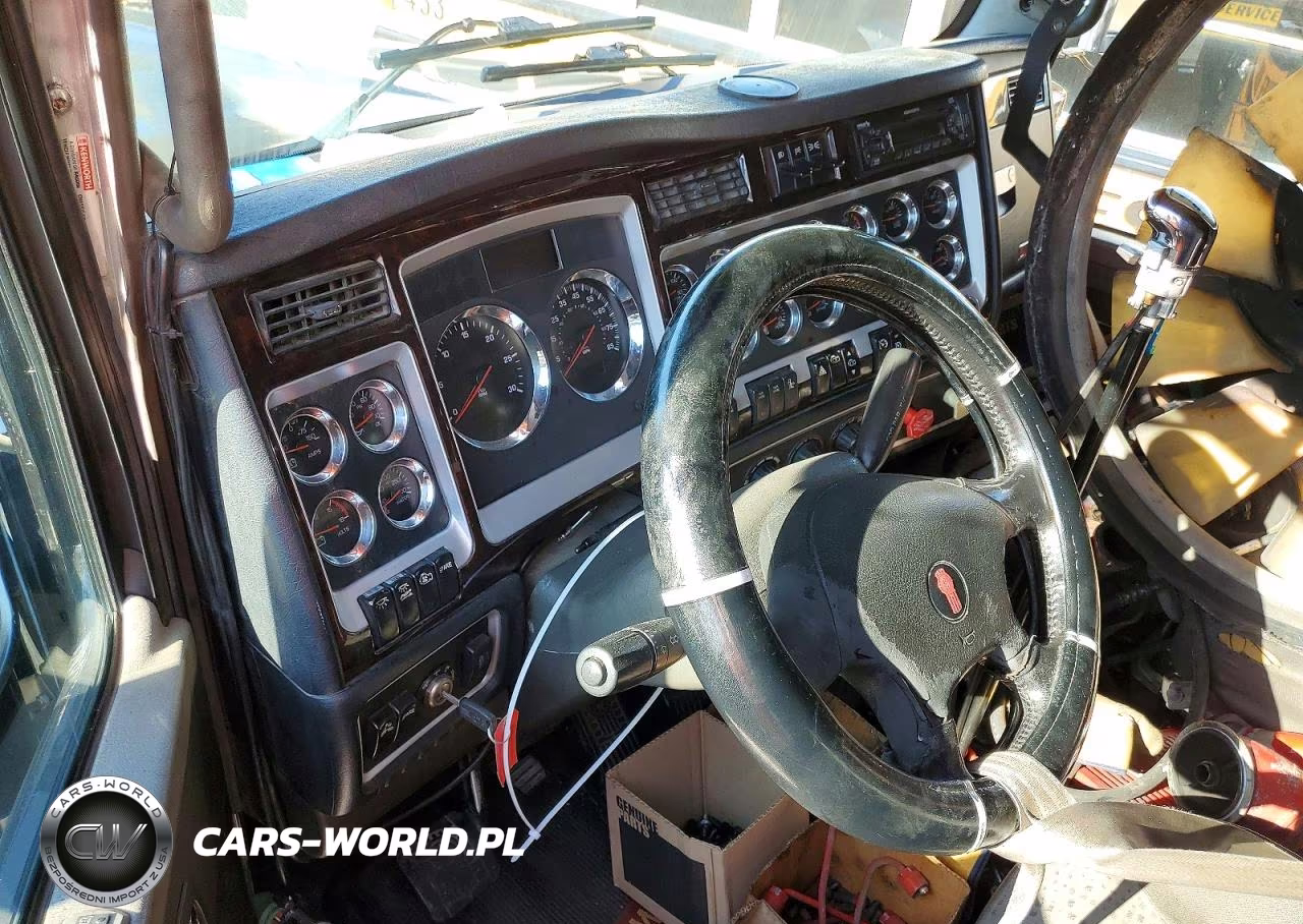 2012 Kenworth W900 Semi Truck VIN:1XKWD49X9CJ317042 - 8