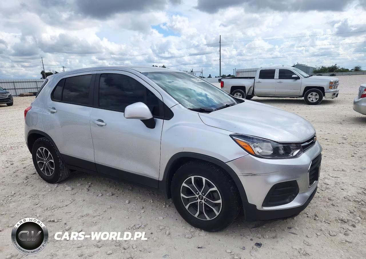 2018 Chevrolet Trax Ls VIN:3GNCJKSBXJL410126 - 4