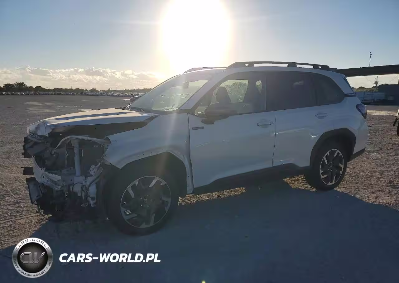 2025 Subaru Forester Premium