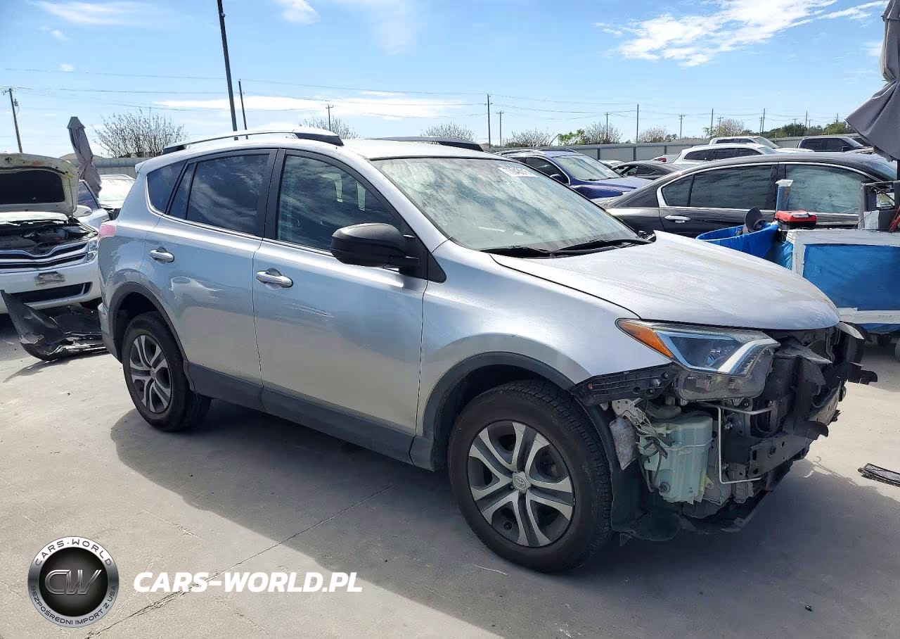 2018 Toyota Rav4 Le VIN:JTMZFREV0JD124830 - 4