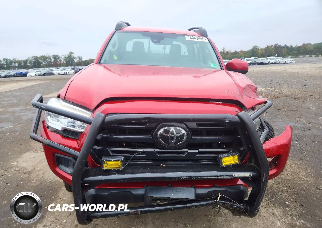 2018 Toyota Tacoma Sr V6 VIN:3TMCZ5AN3JM127544 - 5