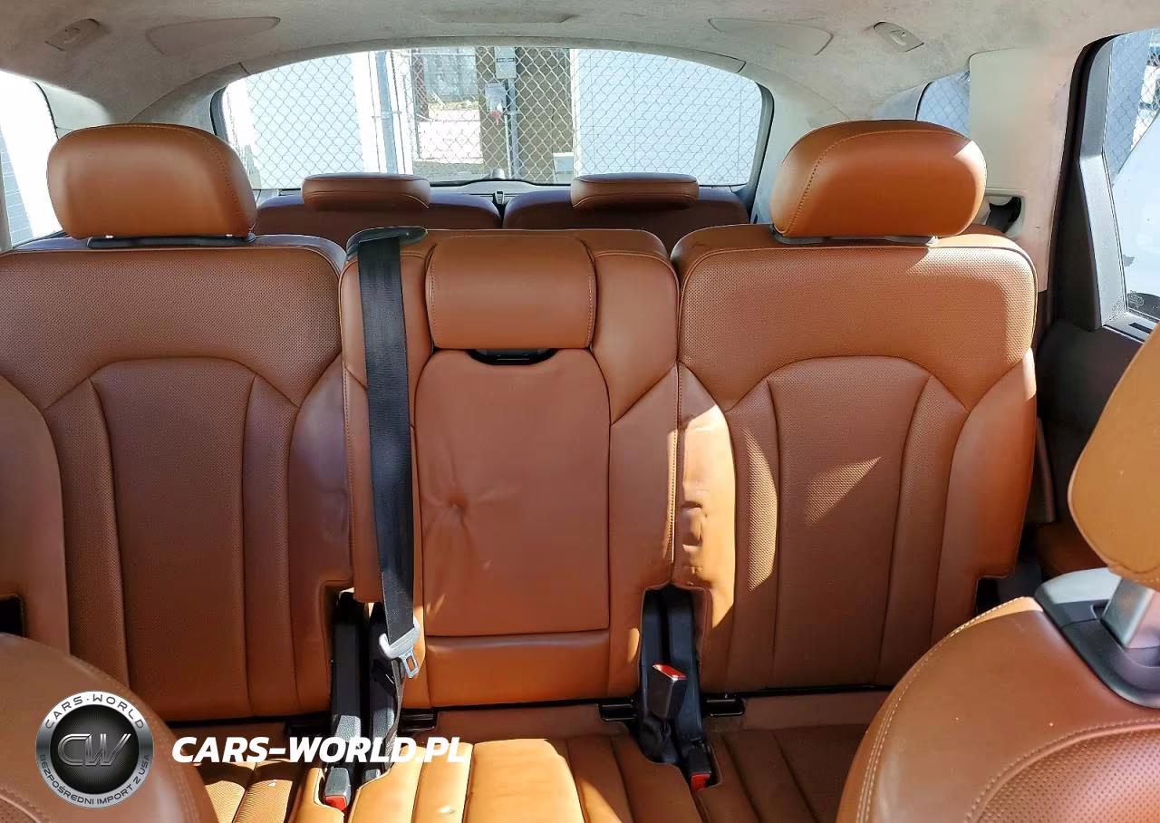 2017 Audi Q7 Prestige VIN:WA1VABF76HD025406 - 10