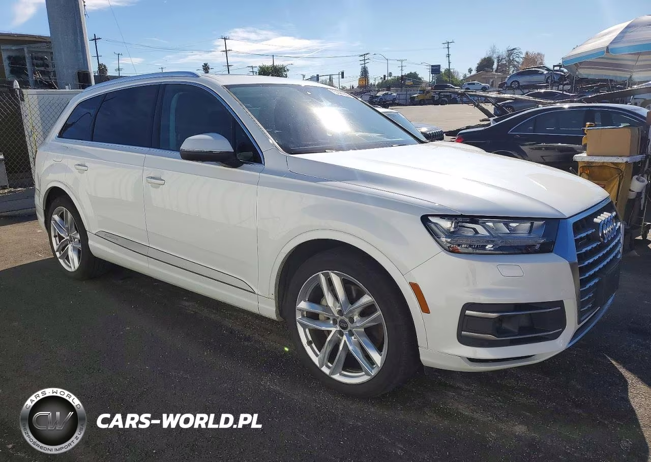 2017 Audi Q7 Prestige VIN:WA1VABF76HD025406 - 4