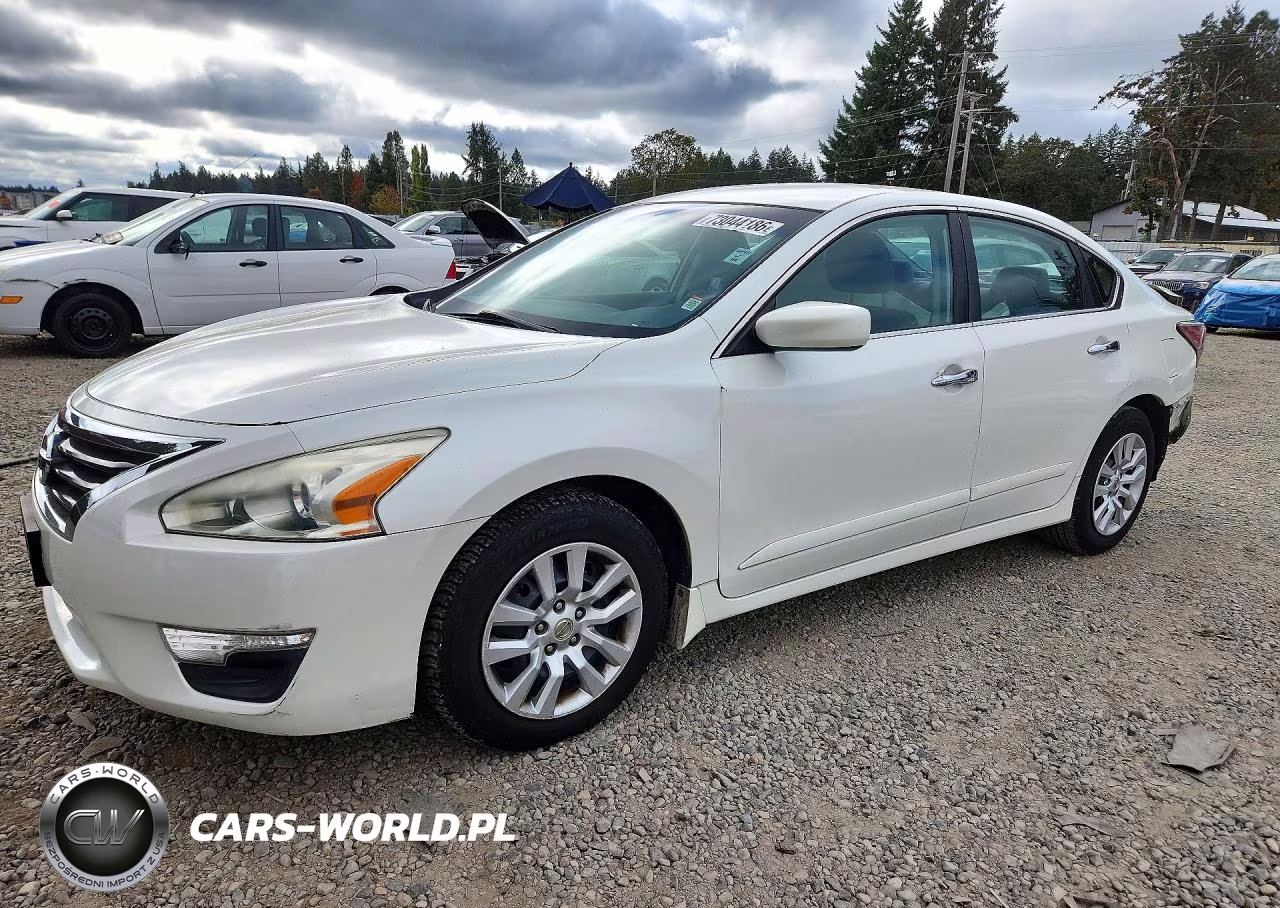 2015 Nissan Altima 2.5 S – zdjęcie 1 z 13