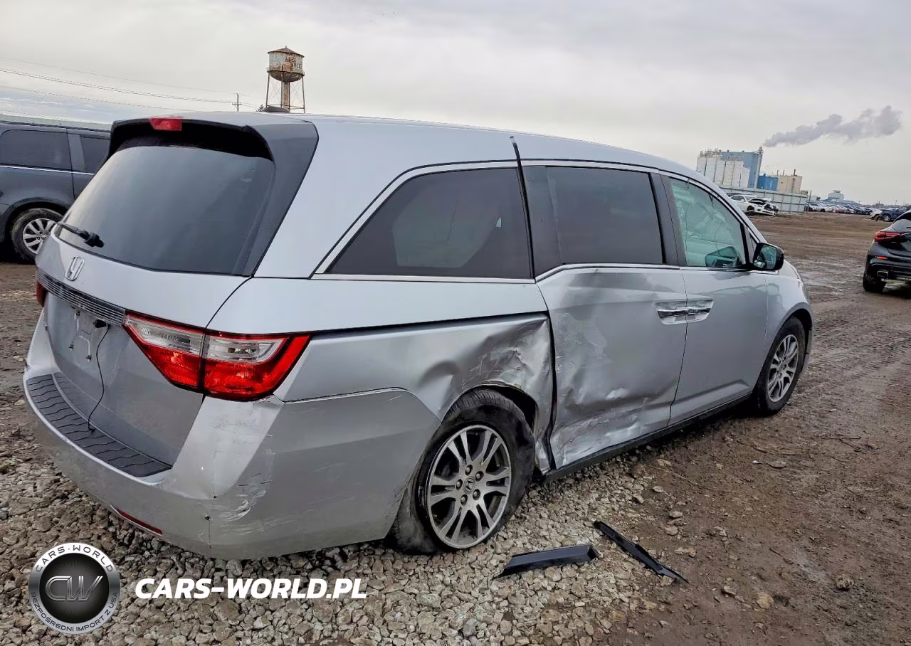 2013 Honda Odyssey Exl VIN:5FNRL5H63DB024675 - 3