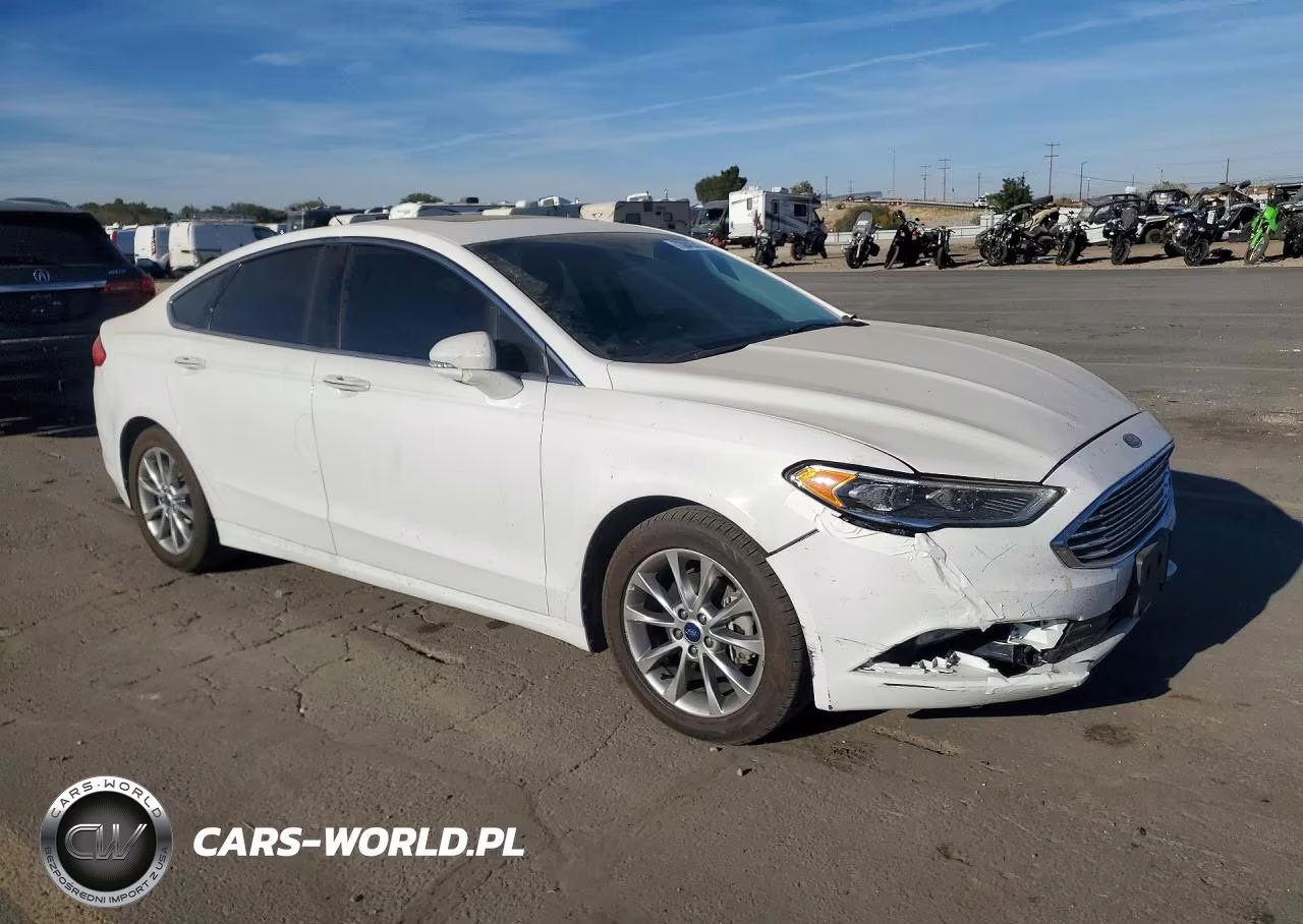 2017 Ford Fusion Se VIN:3FA6P0HD4HR122536 - 4