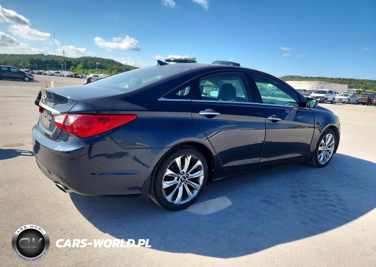 2013 Hyundai Sonata Se VIN:5NPEC4AC4DH525729 - 3