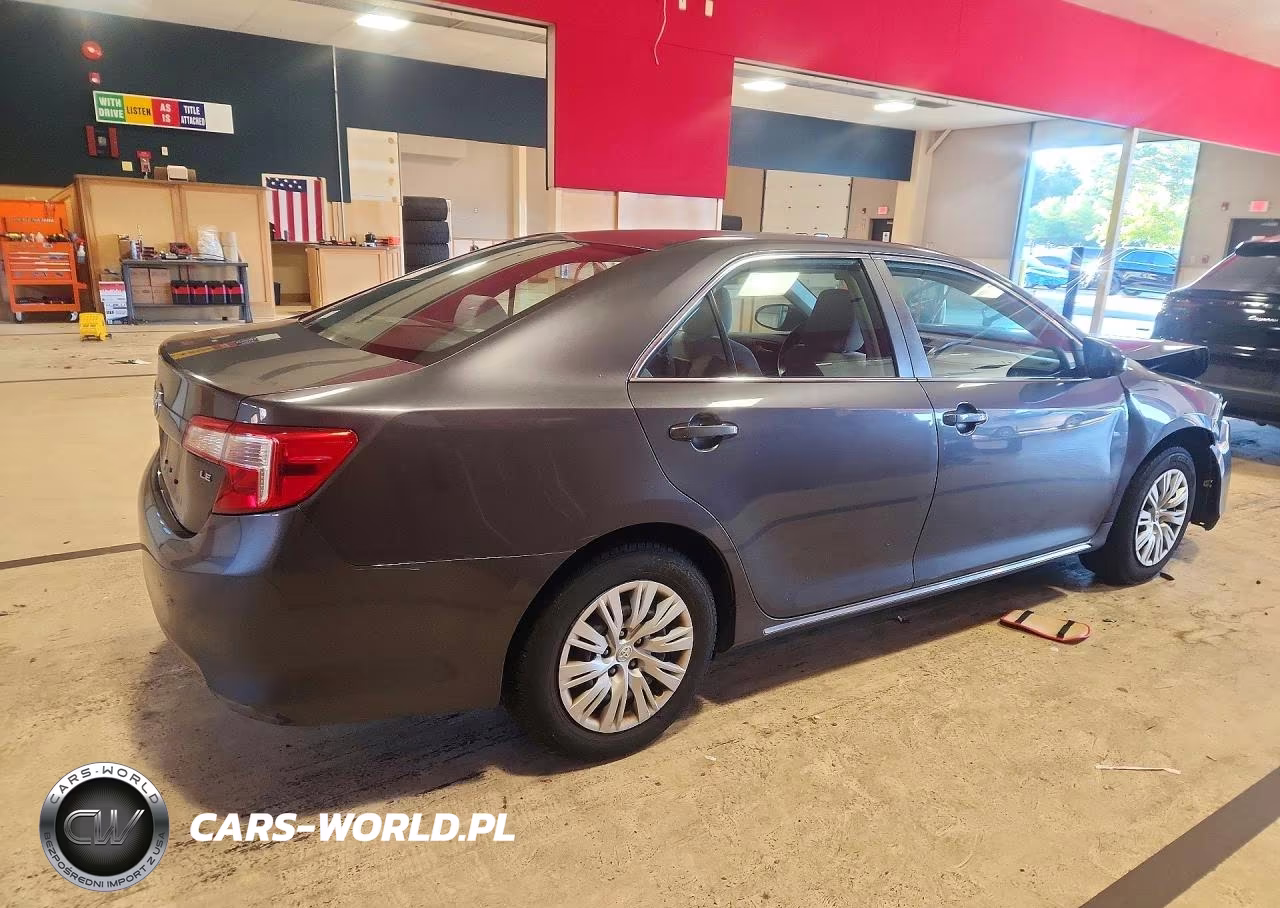 2012 Toyota Camry Le VIN:4T4BF1FK3CR219510 - 3