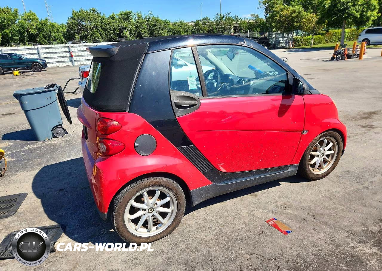 2010 Smart Fortwo Passion VIN:WMEEK3BA5AK380953 - 3