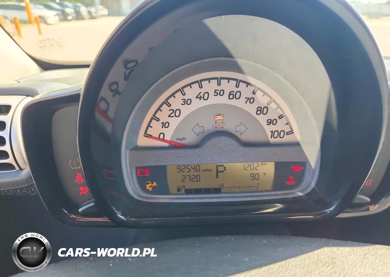 2010 Smart Fortwo Passion VIN:WMEEK3BA5AK380953 - 9