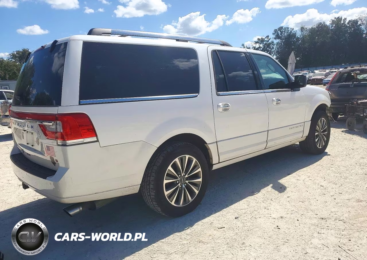 2017 Lincoln Navigator L Select VIN:5LMJJ3JT8HEL13297 - 3