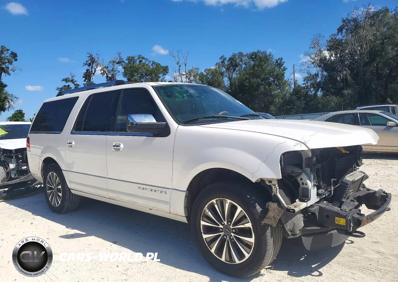 2017 Lincoln Navigator L Select VIN:5LMJJ3JT8HEL13297 - 4