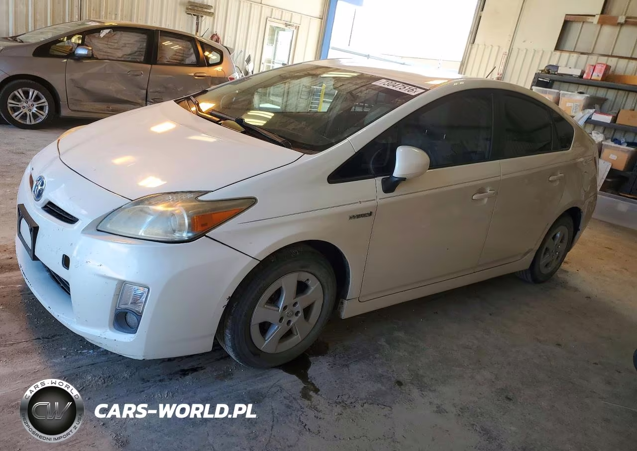 2011 Toyota Prius Three