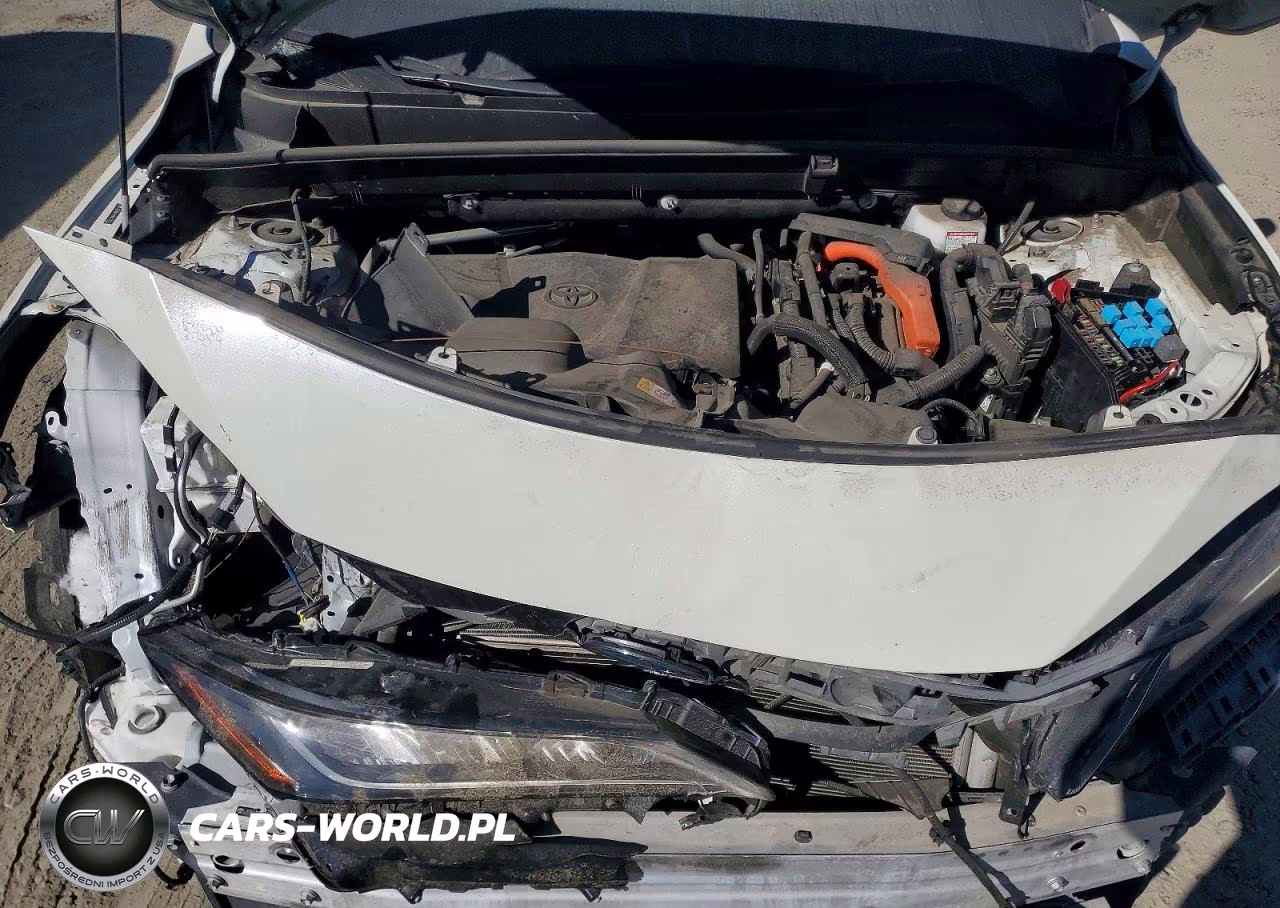 2021 Toyota Venza Le VIN:JTEAAAAH9MJ070118 - 12
