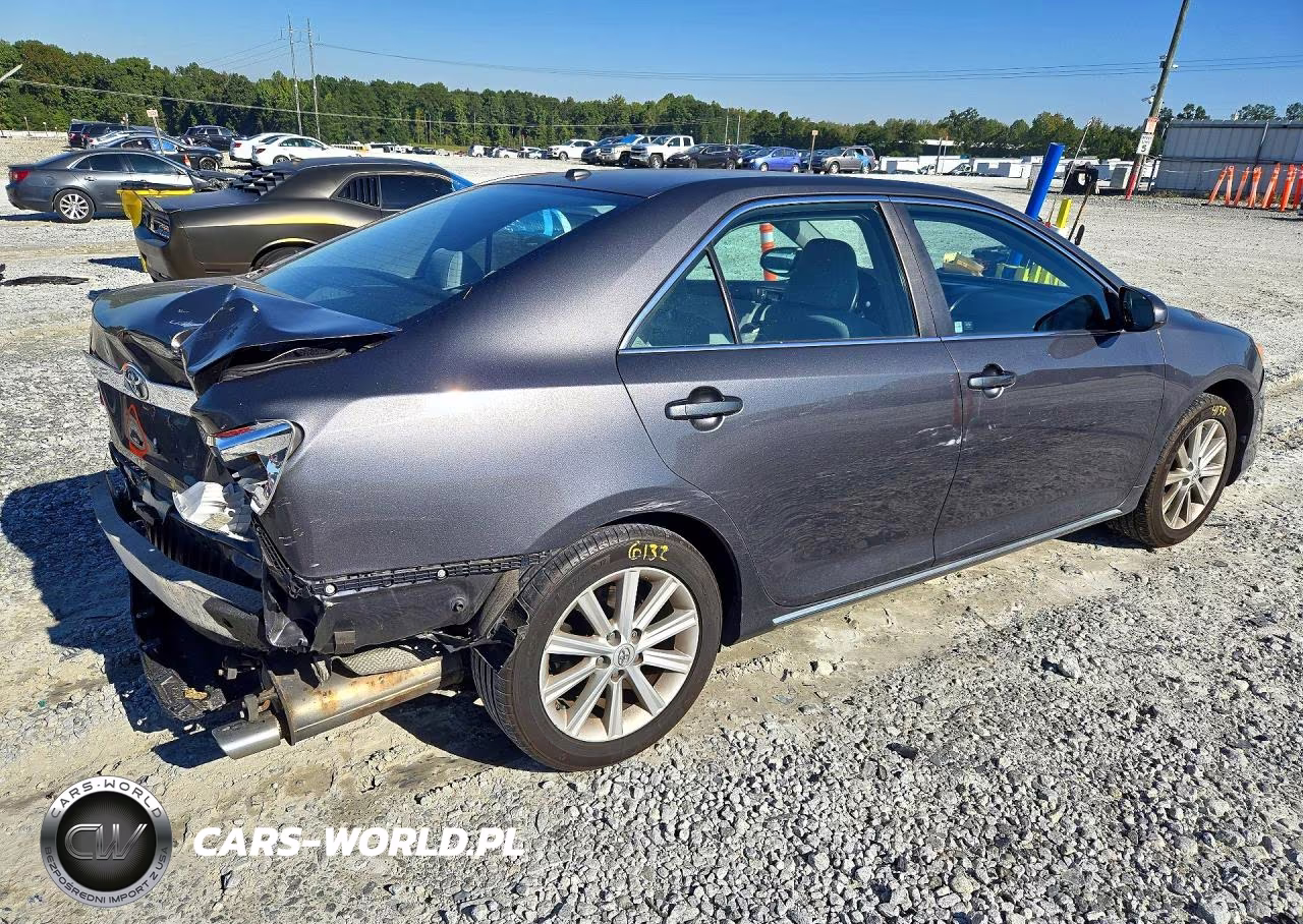 2012 Toyota Camry Xle VIN:4T4BF1FK9CR271613 - 3