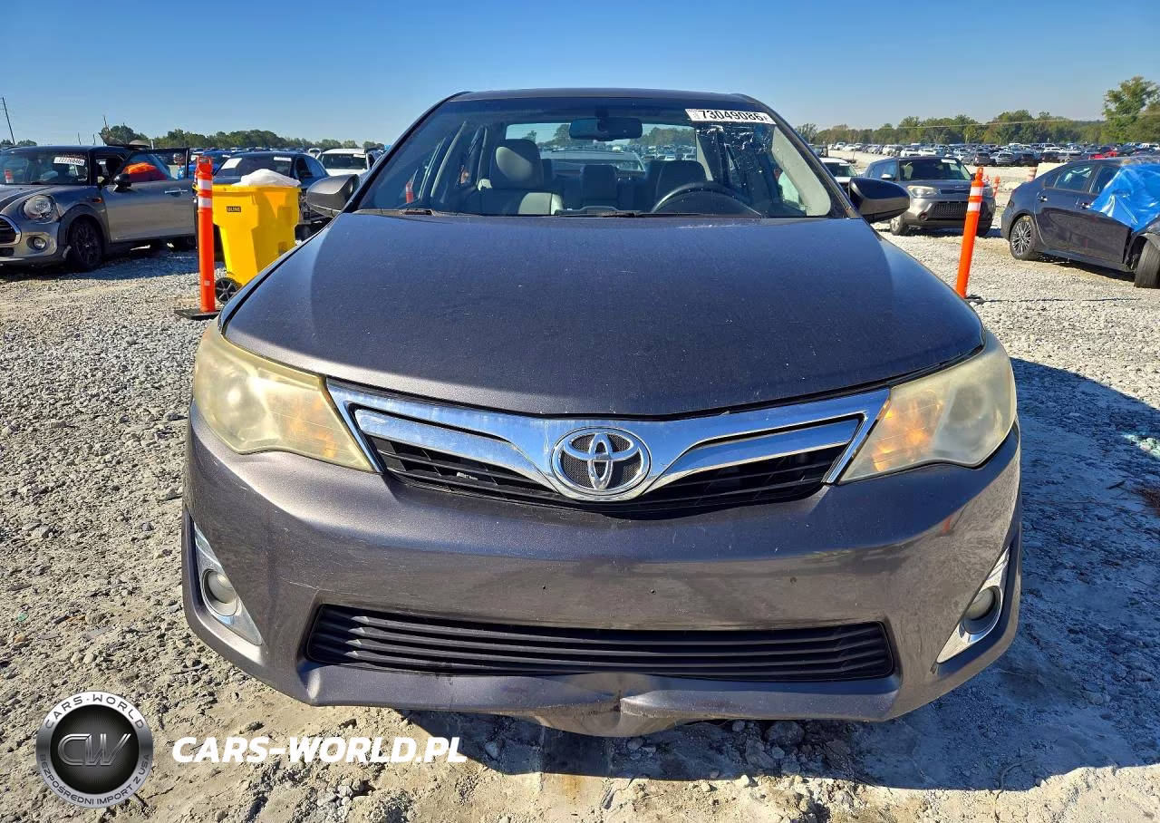 2012 Toyota Camry Xle VIN:4T4BF1FK9CR271613 - 5