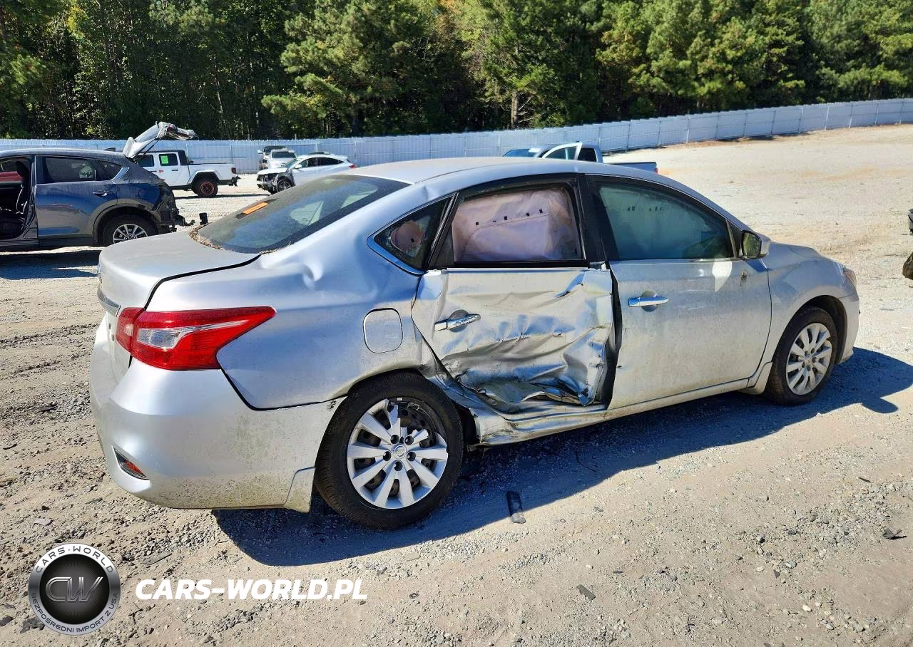 2019 Nissan Sentra S VIN:3N1AB7AP7KY218371 - 3