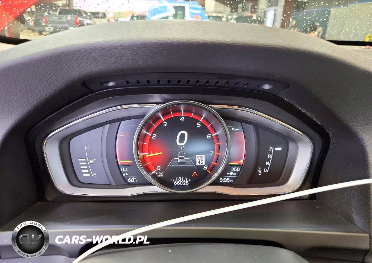 2018 Volvo S60 Dynamic VIN:YV140MTL0J2466008 - 9
