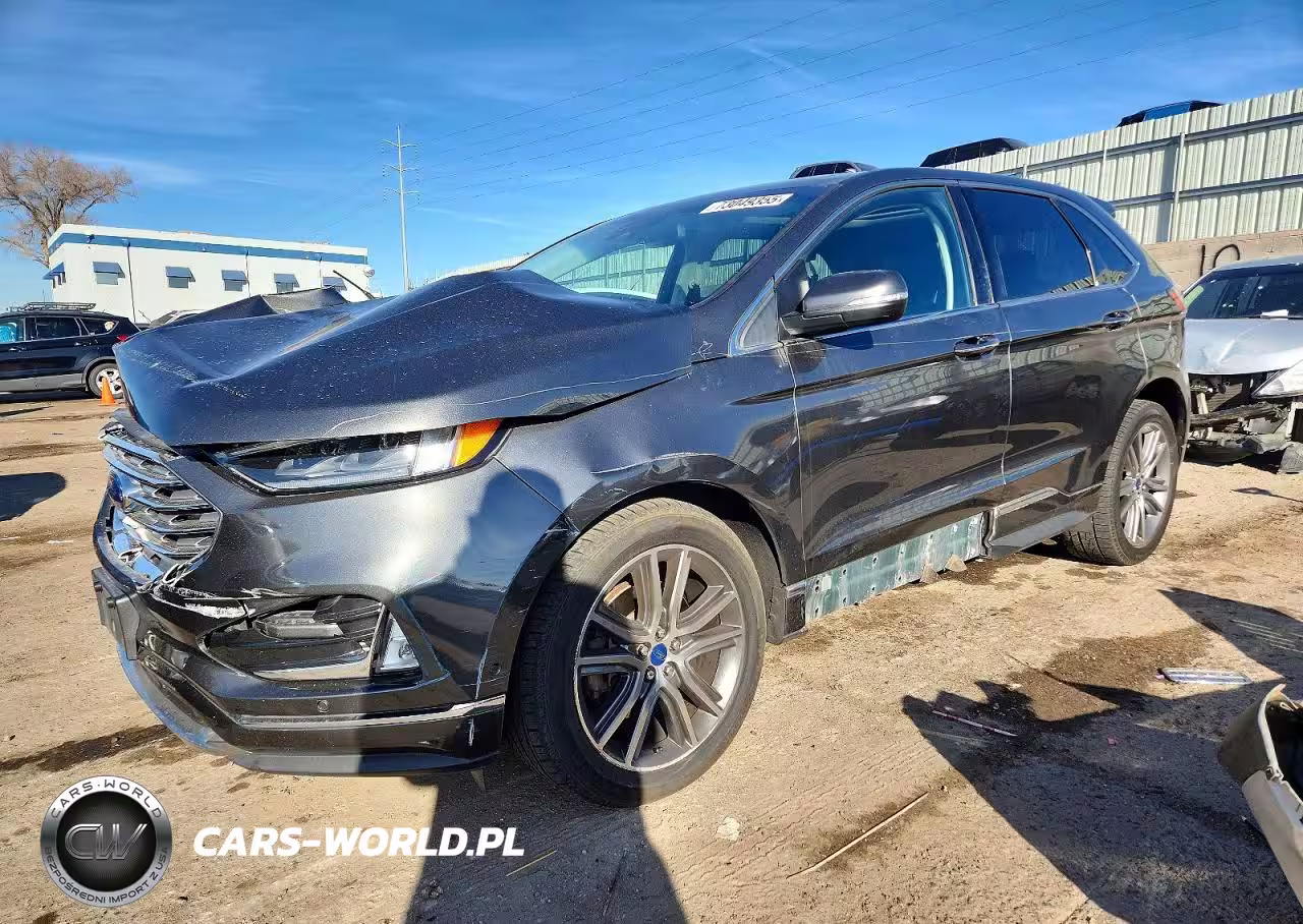 2019 Ford Edge Titanium