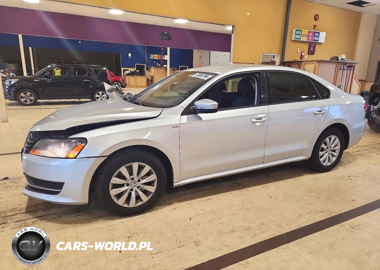 2015 Volkswagen Passat S VIN:1VWAT7A30FC028883 - 1