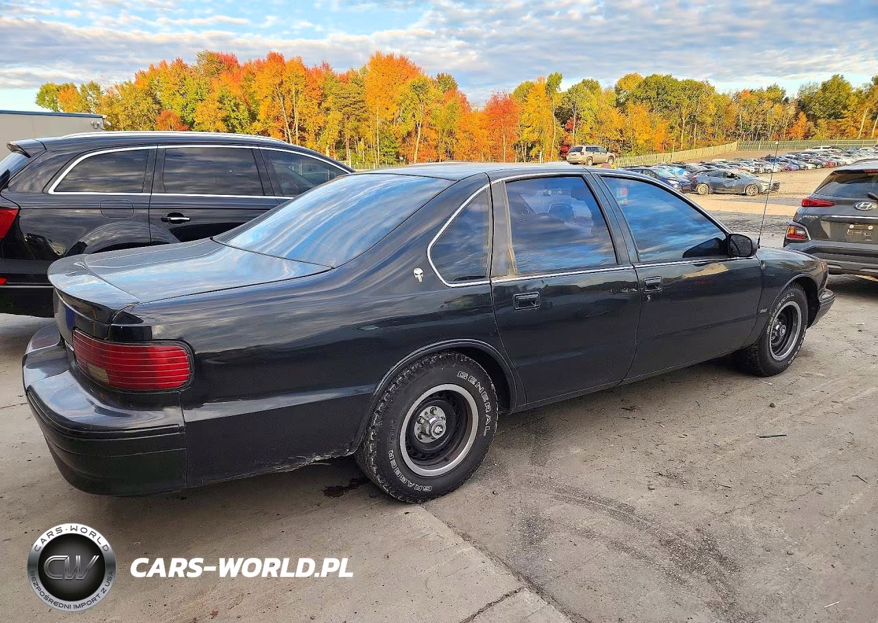 1995 Chevrolet Caprice - Impala Classic Ss VIN:1G1BL52P3SR145306 - 3