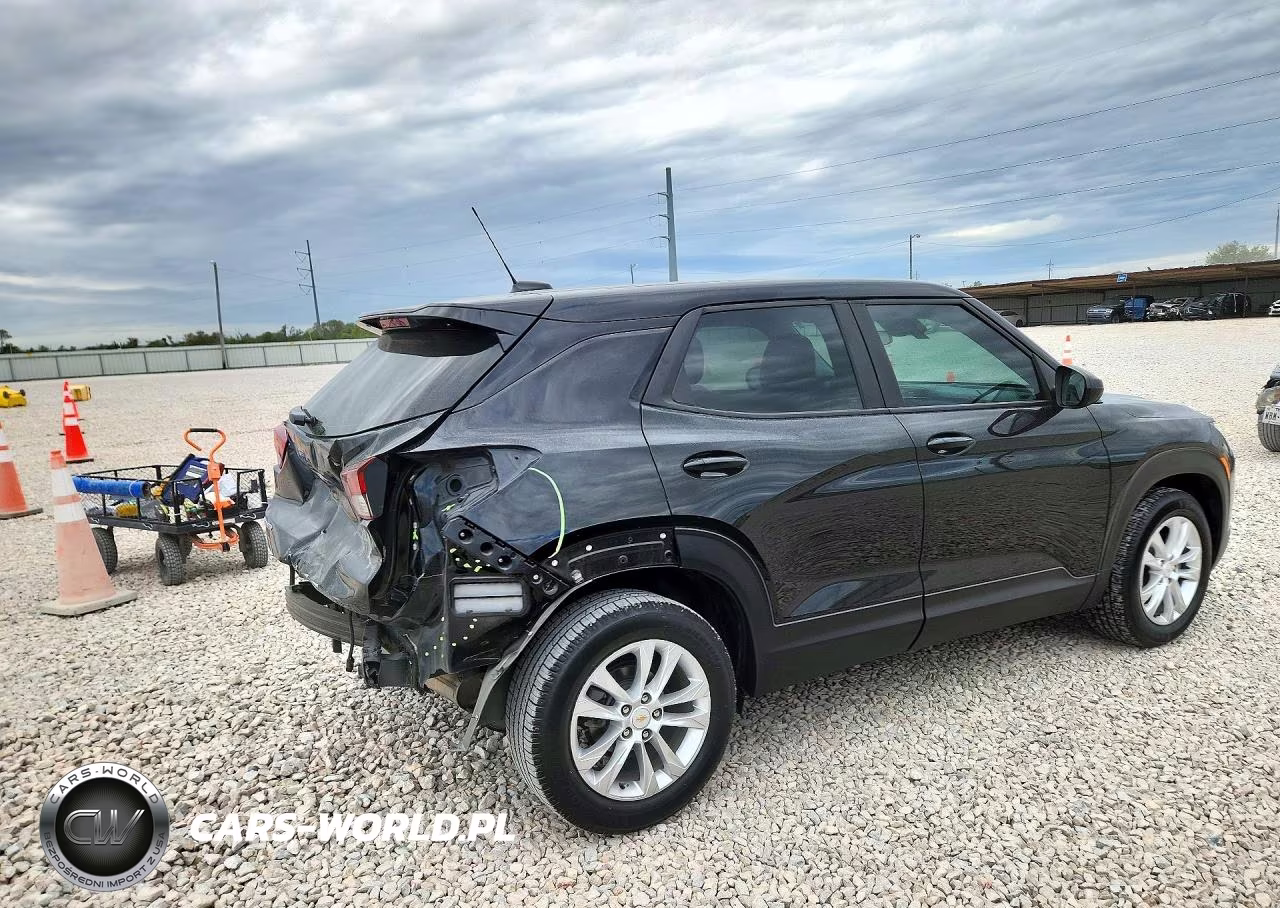 2021 Chevrolet Trailblazer Ls VIN:KL79MMS23MB115345 - 3