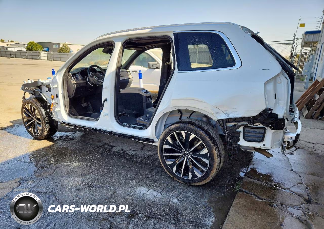 2026 Volvo Xc90 Plus VIN:YV4H60PEXT1489358 - 2