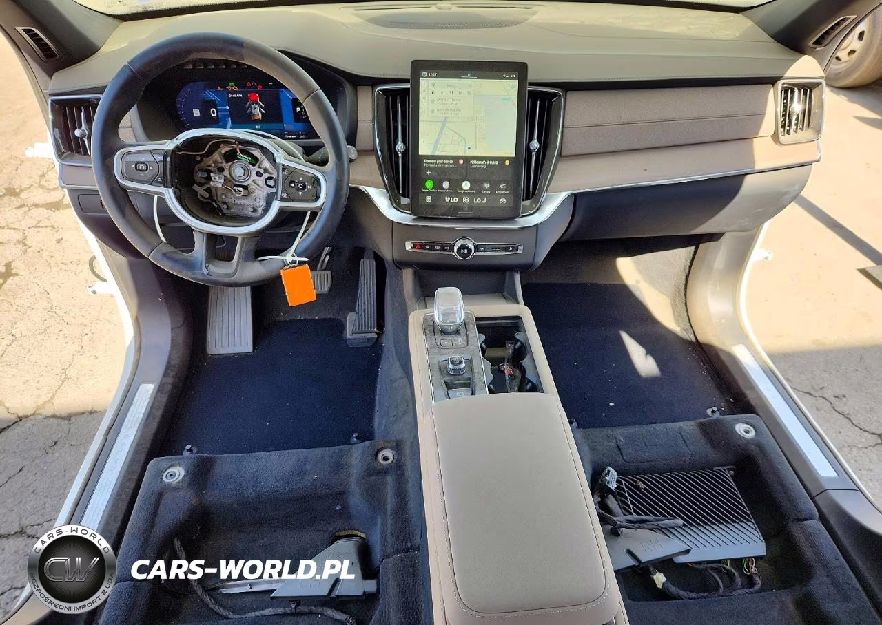 2026 Volvo Xc90 Plus VIN:YV4H60PEXT1489358 - 8
