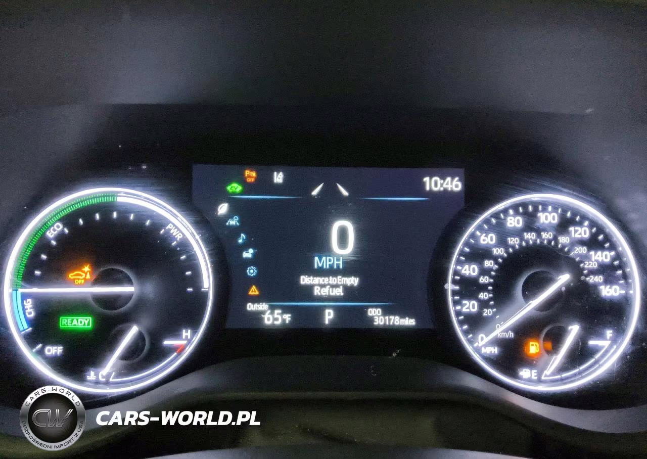 2024 Toyota Sienna Platinum 7-Passenger VIN:5TDESKFC3RS117952 - 9